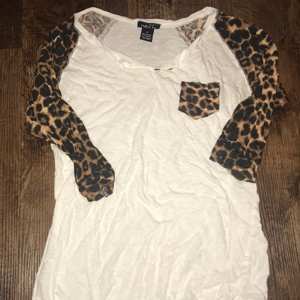 rue 21 top